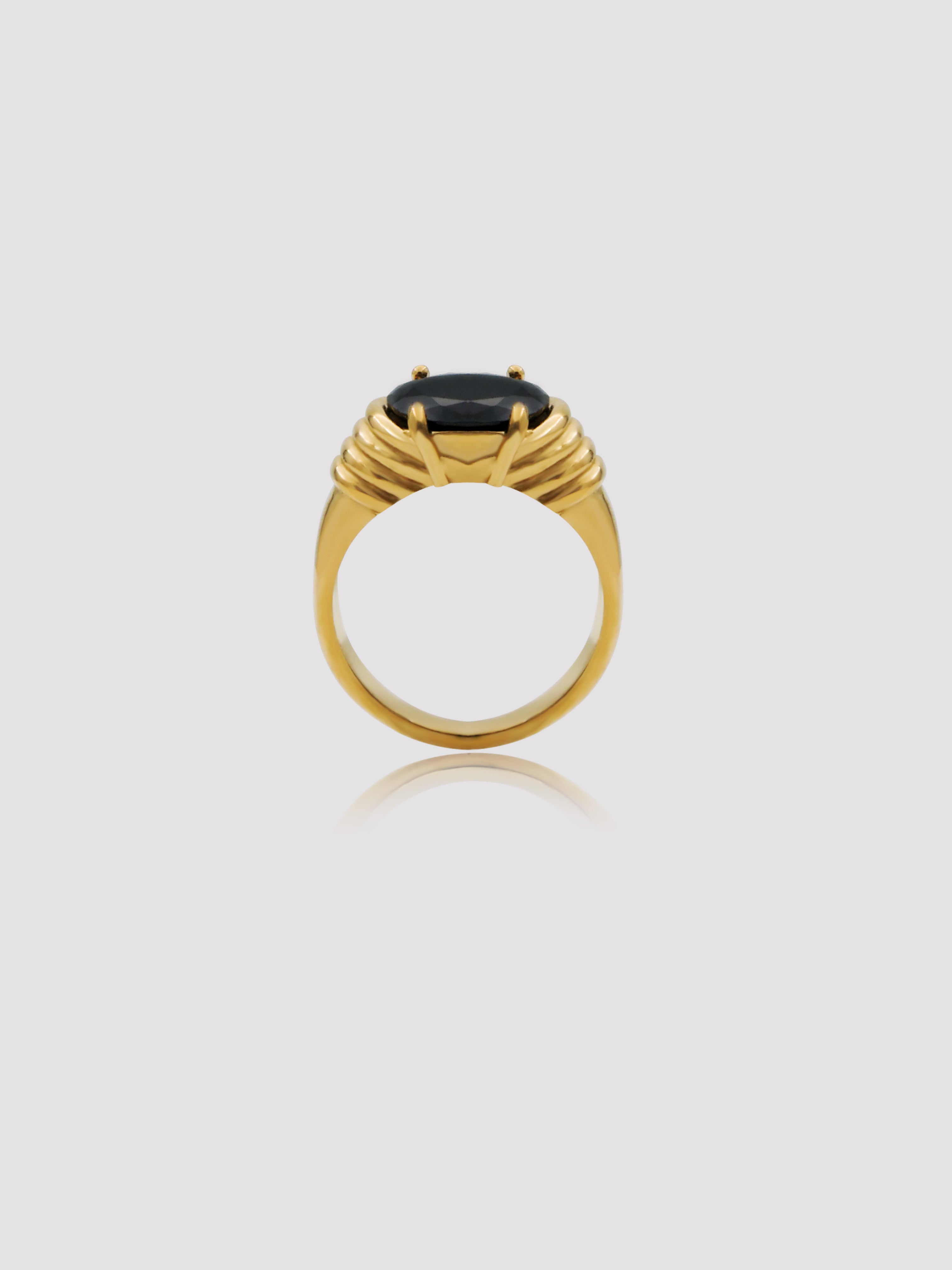 Vintage yet simple - Crafted to draw attention to yourself. The Crosby Stone Ring is the true embodiment of an heirloom, in color, in design, and an attitude. A timeless and of the moment ring piece in your jewelry collection for years to come. Details: 18K Gold Plated on Stainless Steel Made in Stainless Steel Available in colors: Black, Red, Green Available in US ring sizes: 6, 7, 8. Dimensions: Surface width mm Weight about g