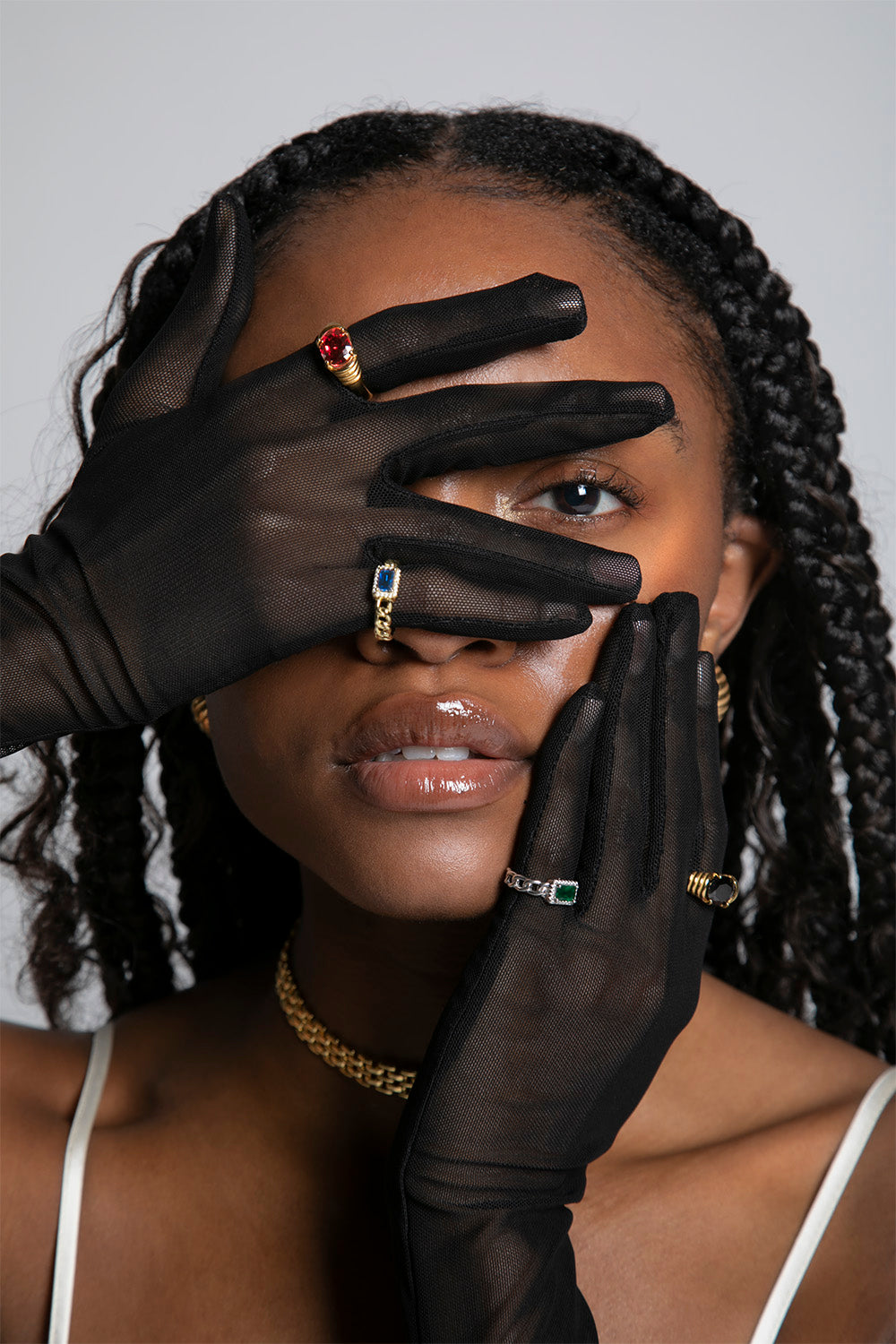 Vintage yet simple - Crafted to draw attention to yourself. The Crosby Stone Ring is the true embodiment of an heirloom, in color, in design, and an attitude. A timeless and of the moment ring piece in your jewelry collection for years to come. Details: 18K Gold Plated on Stainless Steel Made in Stainless Steel Available in colors: Black, Red, Green Available in US ring sizes: 6, 7, 8. Dimensions: Surface width mm Weight about g