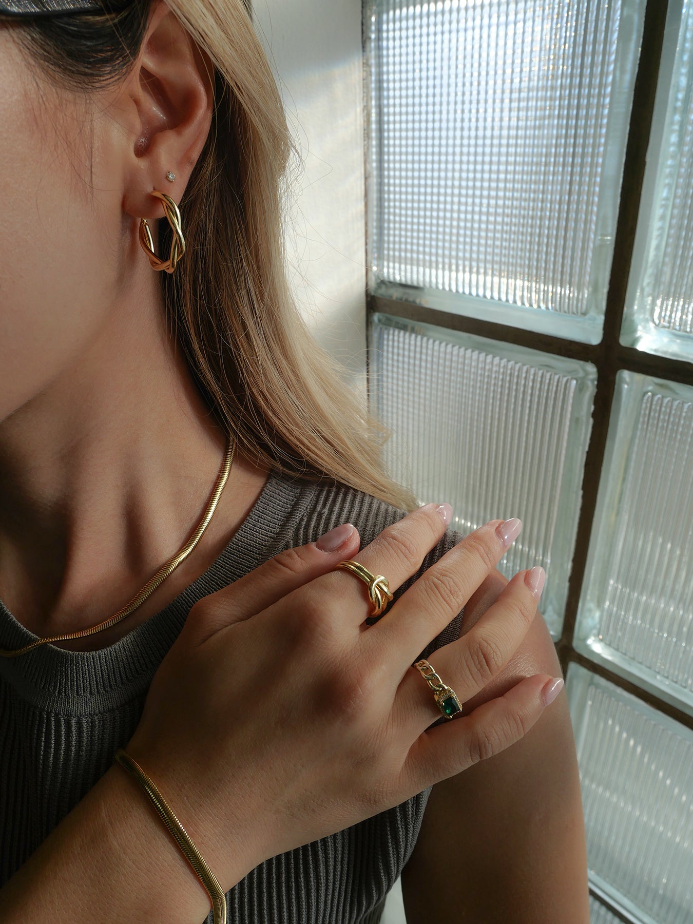 The Plaza Jewelry Set