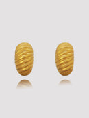 Your new favorite Parisian pair of hoops designed with a push-back closure. These earrings will be perfect for any occasion. Large enough to make a statement when you run errands across the city, grab a coffee with your bestie, or go on a date with your love. You're certain to pull this pair out again and again.   Details:  18K Gold Plated on Stainless Steel  Made in Stainless Steel  Length 2.5cm - Width 2.5cm  Diameter Width 20mm  Weight about 17g/pair  Hypoallergenic
