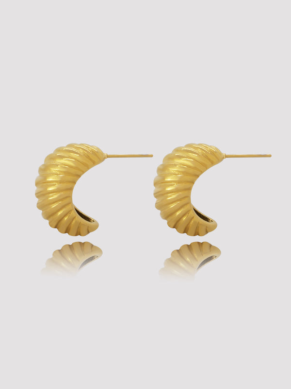 Your new favorite Parisian pair of hoops designed with a push-back closure. These earrings will be perfect for any occasion. Large enough to make a statement when you run errands across the city, grab a coffee with your bestie, or go on a date with your love. You're certain to pull this pair out again and again.   Details:  18K Gold Plated on Stainless Steel  Made in Stainless Steel  Length 2.5cm - Width 2.5cm  Diameter Width 20mm  Weight about 17g/pair  Hypoallergenic